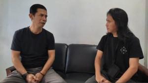 Praktisi-hukum-sekaligus-advokat-senior-di-Garut-Yudi-Kurnia-kiri-menyebut-orangtuaS.jpg