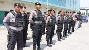 Sejumlah-personel-Polres-Majalengka-yang-disiagakan-di-BIJB-Kertajatib.jpg