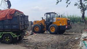 Tumpukan-sampah-di-Babakan-Cianjur-hilangS.jpg