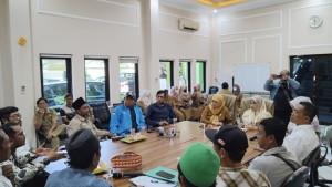 Wakil-Walkot-Audiensi-Argasunyaa.jpg