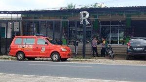 perampokan-aksesoris-di-kuningan-1.jpg