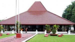 suasana-pendopo-bupati-cirebon-1072021.jpg