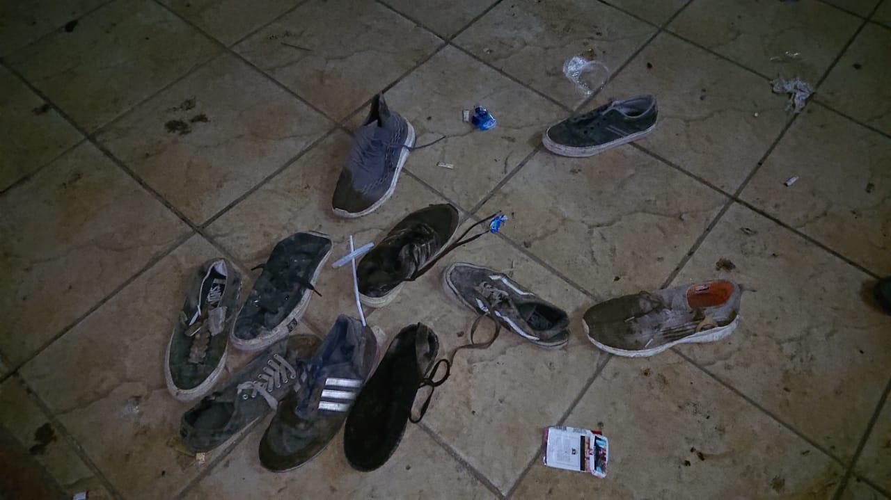 Diduga-Ada-Suporter-Yang-Meninggal-Dunia-di-Pintu-Masuk-V-Stadion-GBLA-1.jpg