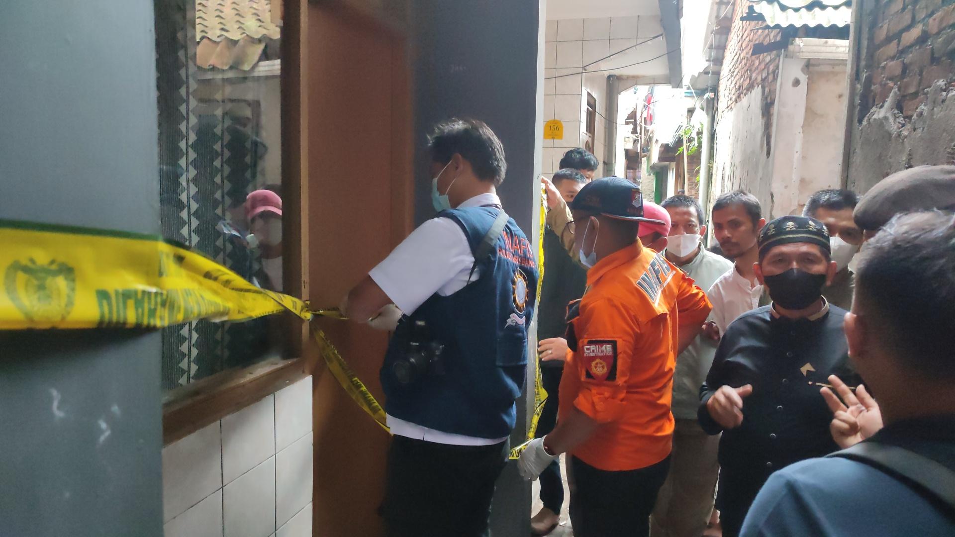 Evakuasi-Mayat-Cijerah-Bandung.jpg