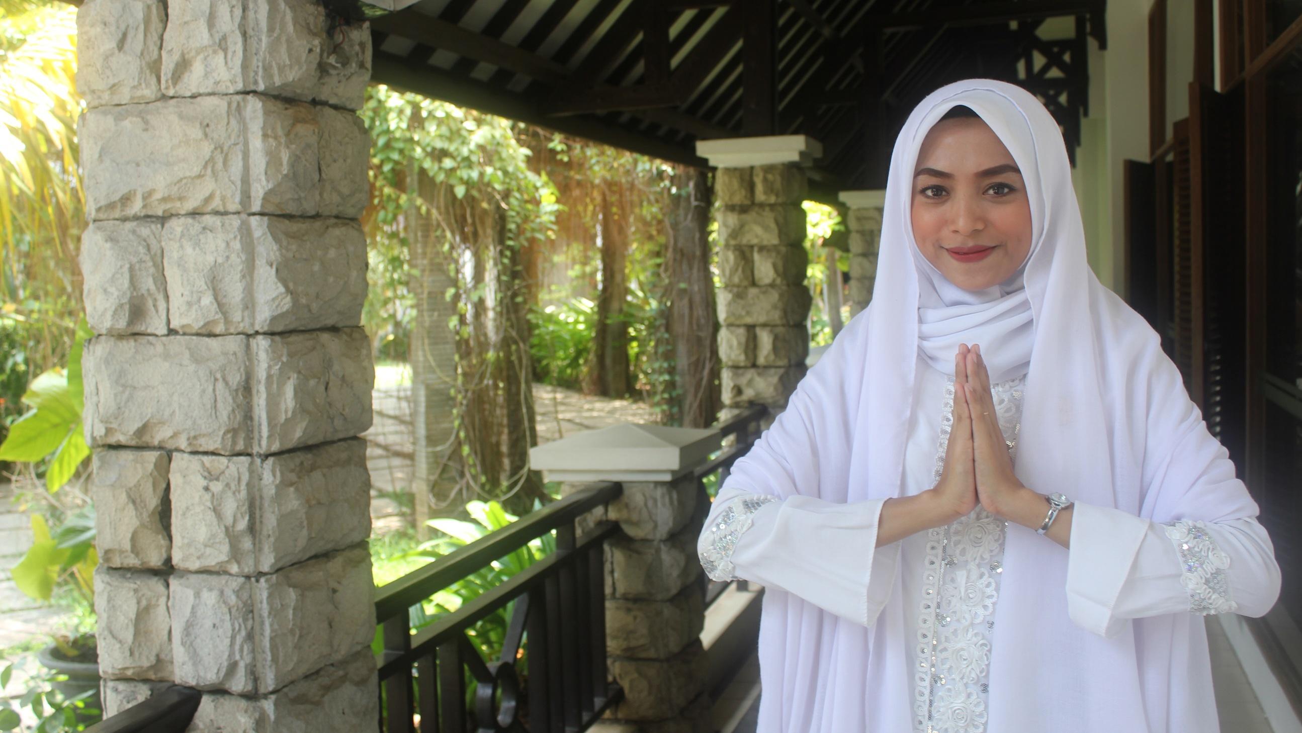 Hotel-Santika-Cirebon-bakal-menghadirkan-paket-berbuka-puasa-bertajuk-Kampung-Ramadana.jpg