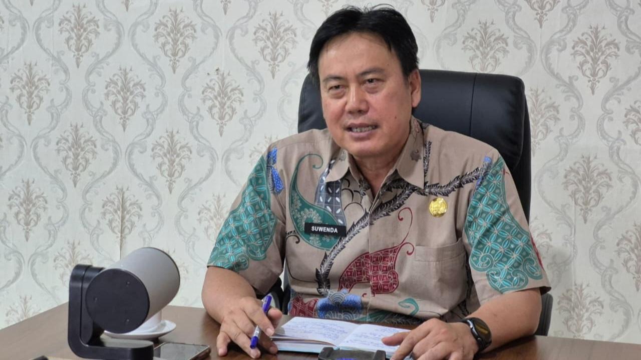 KADISKOMINFO-Kepala-Diskominfo-Kabupaten-Indramayu-SuwendaA.jpg