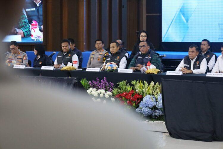 Bareskrim Pulangkan Korban TPPO dari Kamboja, Bupati Kuningan Sampaikan Penghargaan