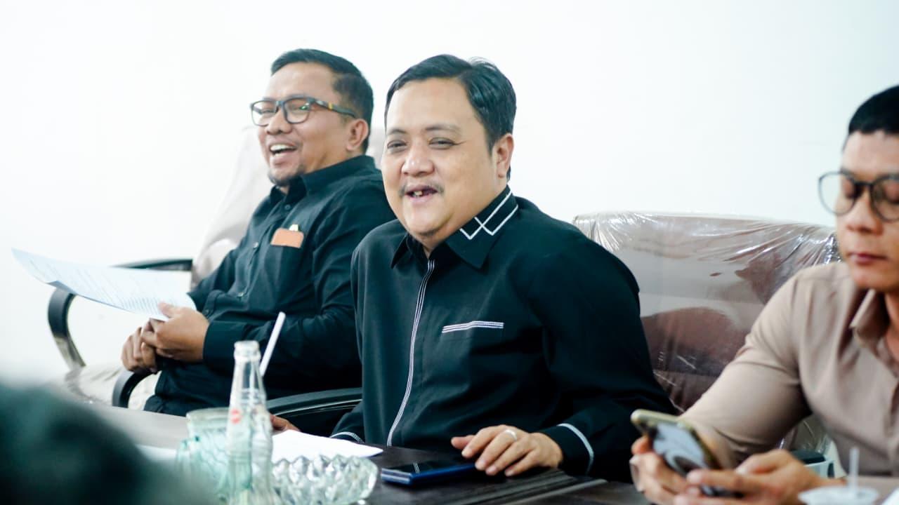 Ketua-Komisi-III-DPRD-Kabupaten-Cirebon-Anton-Maulana.jpg