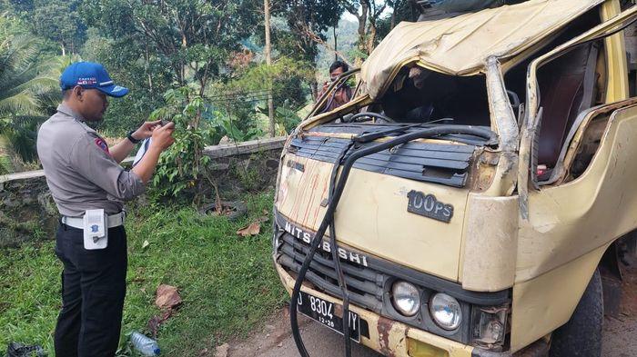 Kondisi-truk-kecelakaan-maut-di-Cipongkor.jpg
