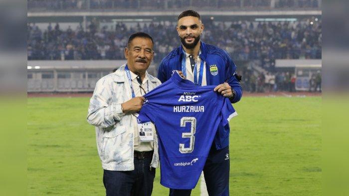 Layvin-Kurzawa-Persib-Baru.jpg