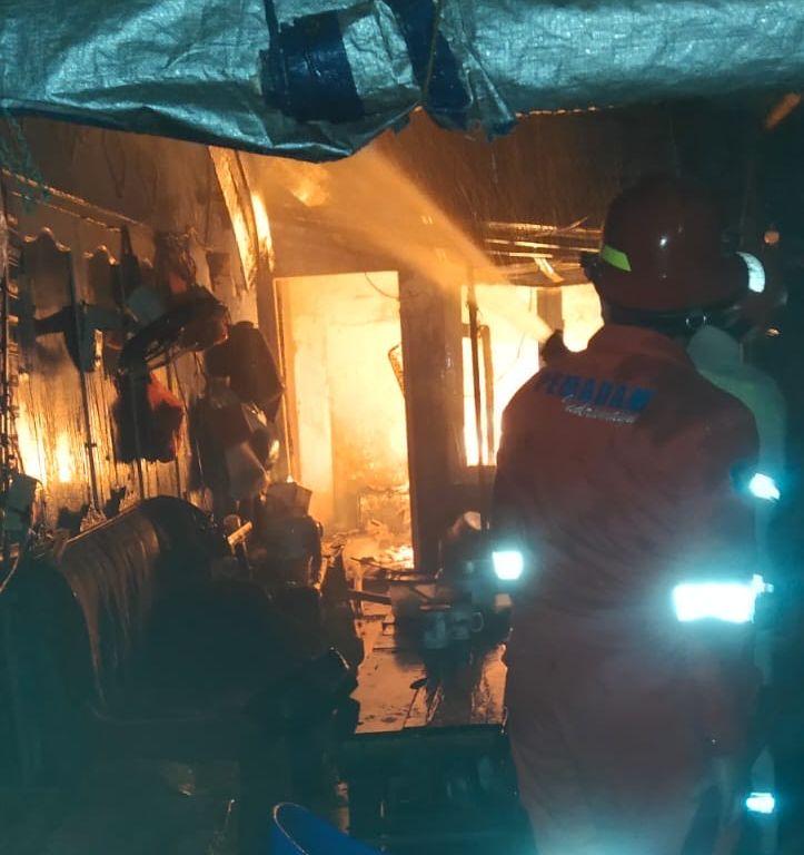 Rumah Warga di Desa Kopyah Indramayu Kebakaran Hebat Pada Rabu Dini Hari, Tak Ada Korban Jiwa