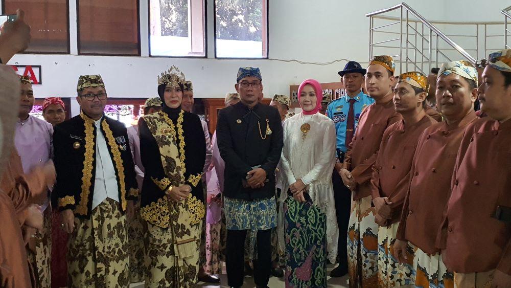 Ridwan-Kamil-saat-menghadiri-rapat-paripurna-istimewa-Hari-Jadi-ke541-Kabupaten-Cirebon.jpg