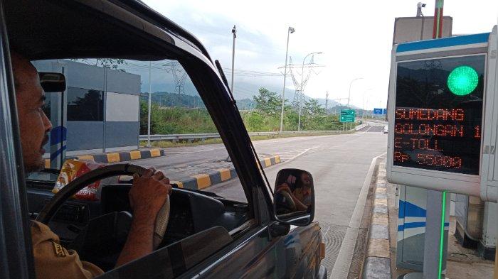 Tol-Cisumdawu-Dinilai-Mahal-Tarif.jpg
