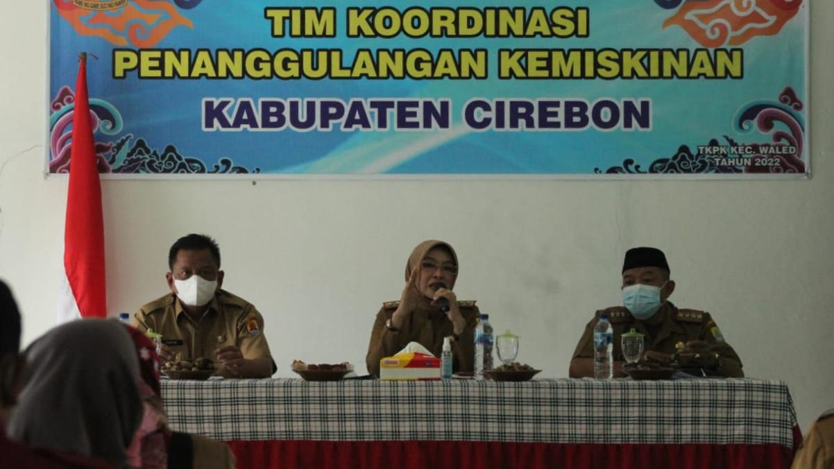 Wabup-Cirebon-Monev-Penanggulangan-Kemiskinan.jpg
