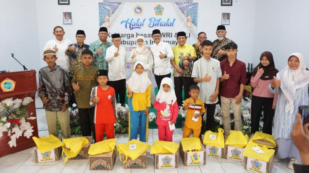 Wakil-Bupati-Indramayu-Syaefudin-saat-menghadiri-Halalbihalalfff.jpg