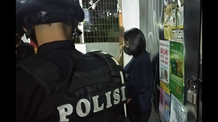 Cewek Cantik Asal Ciamis Pesta Miras dengan Dua Pria di Tasikmalaya, Diamankan Tim Maung Galunggung