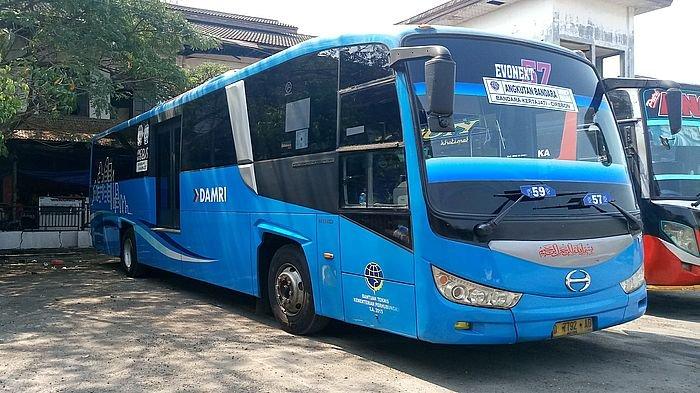bus-damri-kertajati.jpg