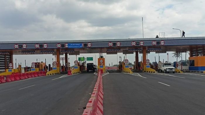 gerbang-tol-cileunyi-dok-jasa-marga-_1.jpg