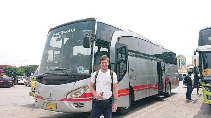 jony-wisatawan-asal-jerman-mengaku-akan-berencana-berlibur-ke-yogyakarta-terjebak-kemacetan.jpg