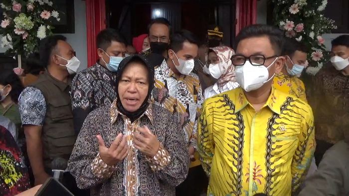 mentri-sosial-tri-rismaharini-di-kabupaten-bandung.jpg