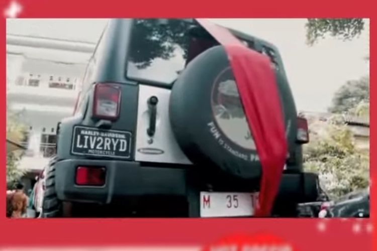 mobil-mewah-untuk-kado-ultah.jpg