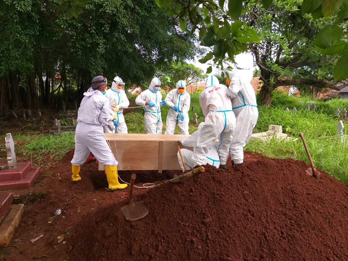 pasien-covid-19-meninggal-dunia-mendapat-santunan.jpg