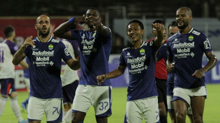 persib-bandung-bruno-cantanhede-712022.jpg
