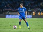 Adam-Alis-Persib-Tanding.jpg