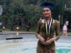 Aletha-Shahisa-wisuda-ITB-ipk-tertinggi.jpg