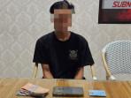 Aparat-dari-Polresta-Cirebon-berhasil-mengamankan-seorang-pemudaT.jpg