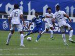 Beckham-Lawan-Persik.jpg