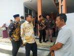 Bupati-Majalengka-Eman-Suherman-saat-sidak-di-Sekolah-RakyatS.jpg