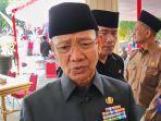 Bupati-Majalengka-Karna-Sobahi-saat-ditemuid.jpg