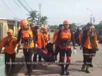 Evakuasi-Korban-Bocah-Majalengka.jpg