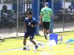 Febri-Latihan-Lagi.jpg