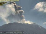 Gunung-Ili-Lewotolok-meletus-pada-hari-Sabtu-06-Mei-2023.jpg