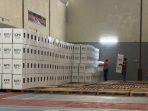 Kotak-suara-Pilkada-Serentak-2024-yang-selesai-dirakit-disimpan-di-gudangqq.jpg