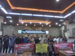 Takut Lapak Tiba-tiba Ditertibkan Pemprov Jabar, PKL Kesambi Ngadu ke DPRD Kota Cirebon