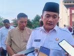 Penjabat-Bupati-Majalengka-Dedi-Supandi-kanan-saat-diwawancaraia.jpg