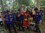 Petugas-pemadam-kebakaran-berhasil-melakukan-mengevakuasi-jasadf.jpg