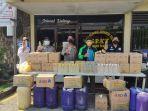 Polsek-Pabuaran-Gerebek-Gudang-Miras-Ratusan-Botol-Ciu-Disita.jpg