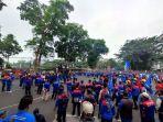 Sejumlah-buruh-dari-berbagai-serikat-kerjaqq.jpg
