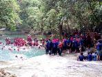 Suasana-kunjungan-wisata-di-Citumang-pangandaran.jpg