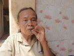 aneh-pemulung-di-indramayu-ini-sudah-25-tahun-makan-silet-sehari-minimal-4-buah-1.jpg