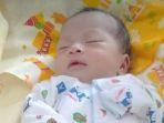 bayi-ditemukan-di-depan-warung.jpg