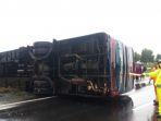 bus-sudiro-tunggal-jaya-terguling.jpg