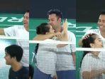 di-lapangan-raffi-ahmad-mendadak-romantis-ke-nagita-slavina-langsung-bikin-baper-netizen-1.jpg