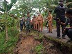 kodim-0615-kuningan-bareng-pemerintah-pembangunan-jalan.jpg