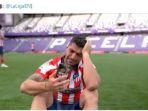 makna-tangisan-suarez-usai-bawa-atletico-madrid-raih-gelar-liga-spanyol-ungkit-mantan-tim-barcelona.jpg