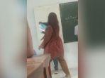merokok-di-dalam-kelas-siswa-SMK-di-Garut-ditampar-guru.jpg